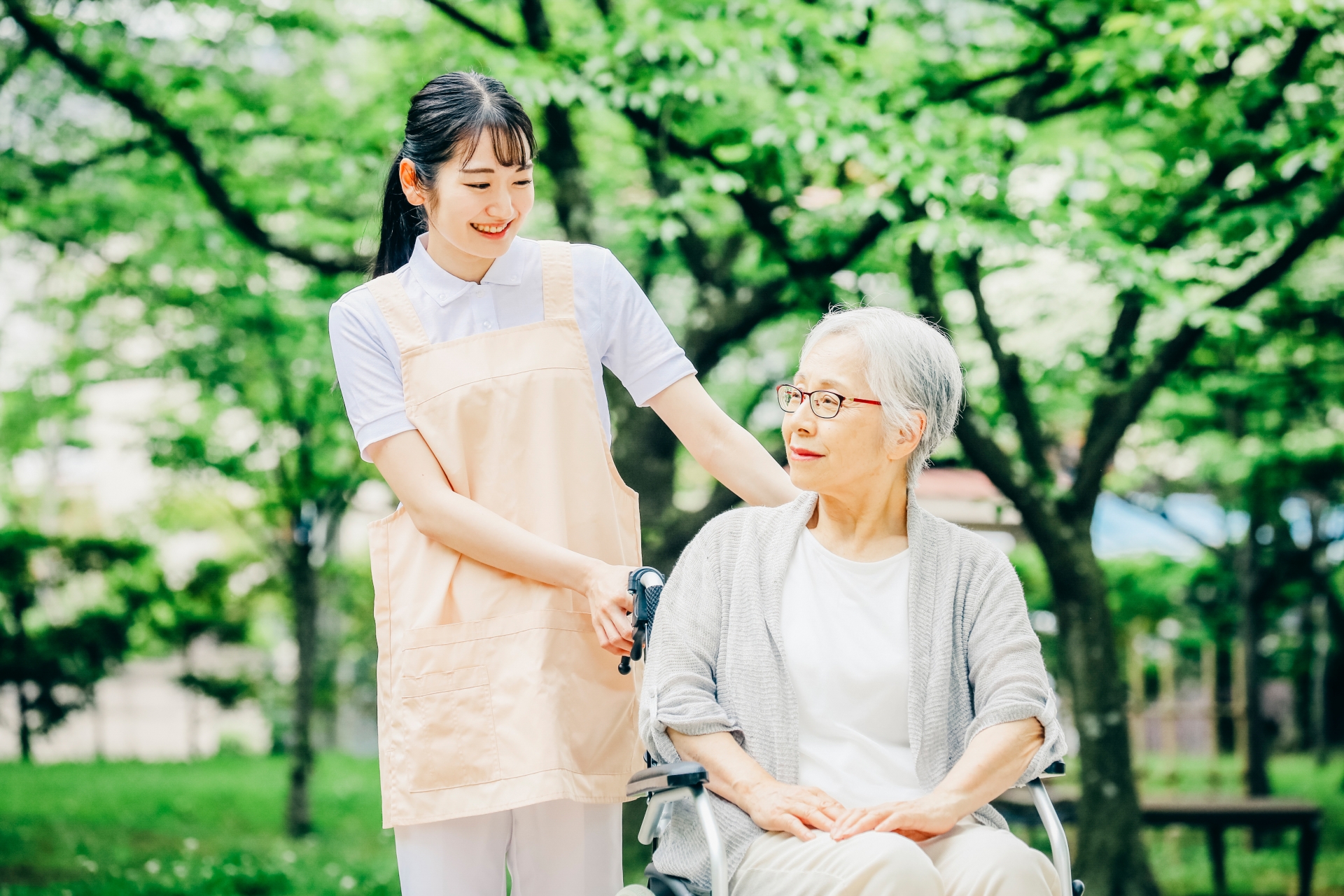 介護老人保健施設　フェリーチェ吹田の正社員 介護職 介護老人保健施設求人イメージ